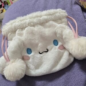 Her Universe Sanrio Cinnamoroll Plush Bucket Crossbody Bag New Without Tags